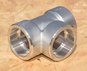 Flange, Buttweld, Forged, Outlet Fittings Suppliers in Bahrain 16 Tee